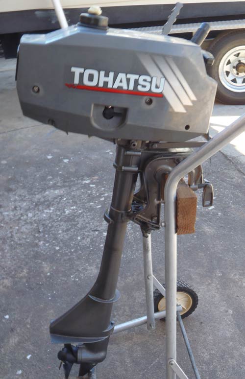 Small outboard motors nissan