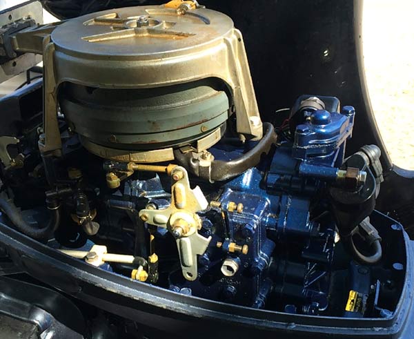 Used Nissan 9.9 hp Outboard Motor. Nissan Outboards