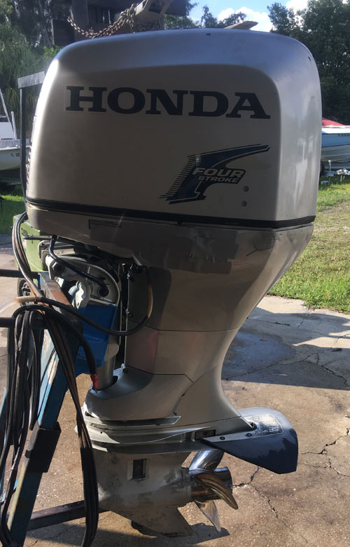 Twin 200 hp Honda Outboard Boat Motors For Sale