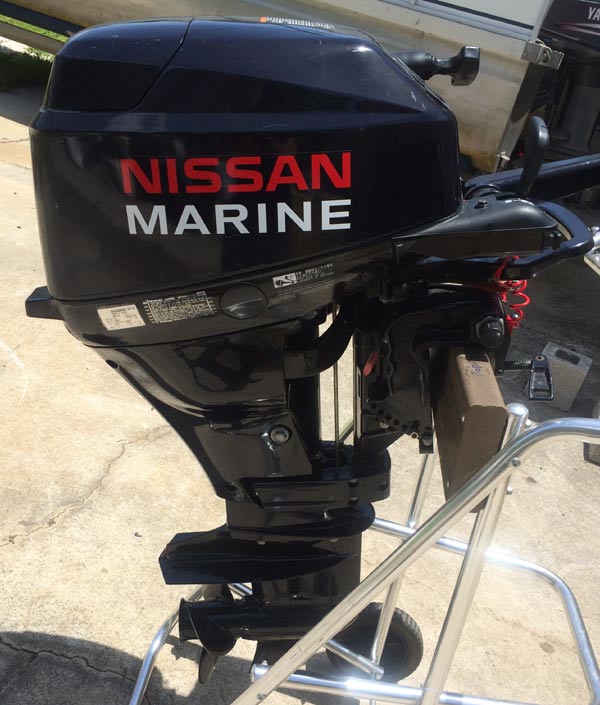 Купить лодочные моторы ниссан. Nissan Marine 18 4 тактный. Лодочный мотор Nissan Marine.