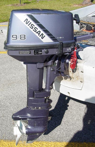 9.8 hp Nissan Outboard Electric Start