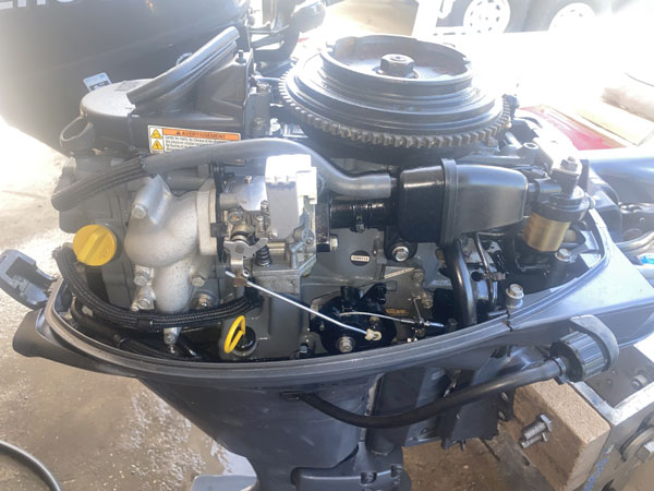 20 hp Yamaha 4-stroke with Electric Start For Sale.