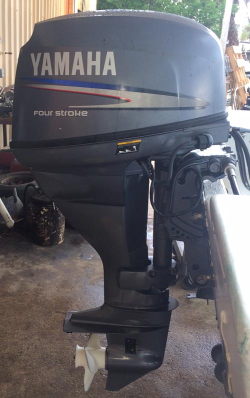 25 hp Yamaha Long Shaft Remote Power Tilt and Trim.